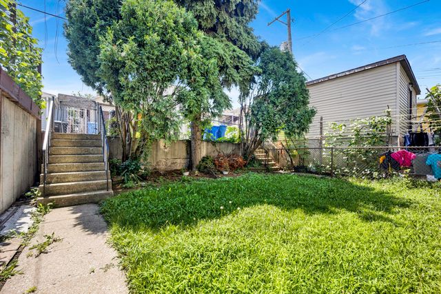 465 W 27th Street 1F, Chicago, IL 60616