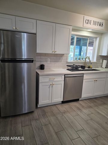 6904 W Rancho Drive, Glendale, AZ 85303