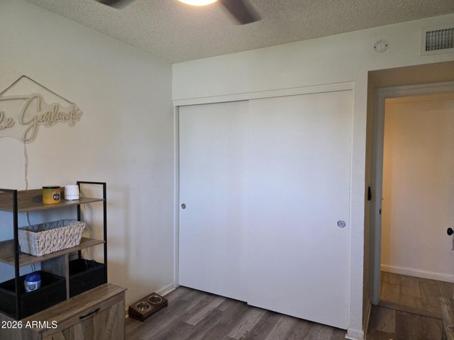 6904 W Rancho Drive, Glendale, AZ 85303