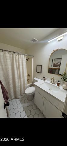 6904 W Rancho Drive, Glendale, AZ 85303