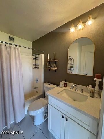 6904 W Rancho Drive, Glendale, AZ 85303