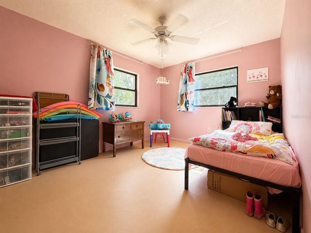 1724 SE 164TH CIRCLE, Ocklawaha, FL 32179