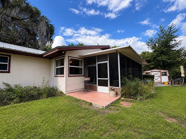 1724 SE 164TH CIRCLE, Ocklawaha, FL 32179