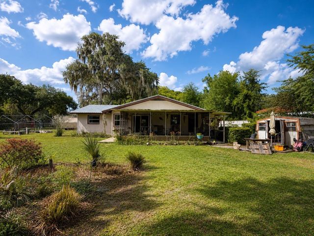 1724 SE 164TH CIRCLE, Ocklawaha, FL 32179