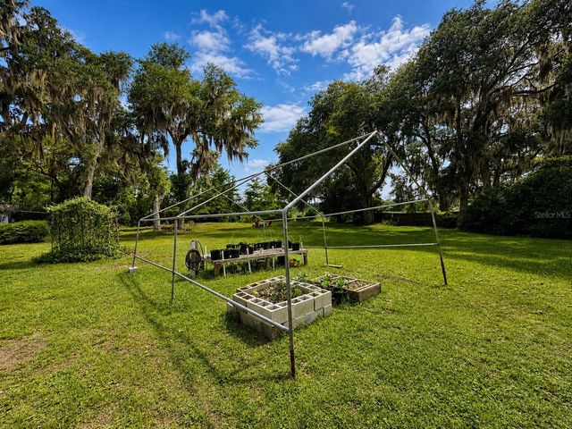 1724 SE 164TH CIRCLE, Ocklawaha, FL 32179