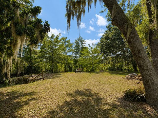 1724 SE 164TH CIRCLE, Ocklawaha, FL 32179