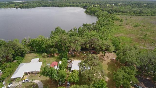 1724 SE 164TH CIRCLE, Ocklawaha, FL 32179