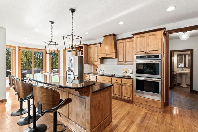 3910 Linden Place, Medina, MN 55340