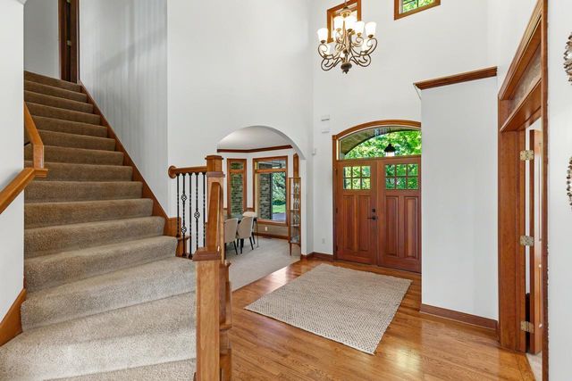 3910 Linden Place, Medina, MN 55340