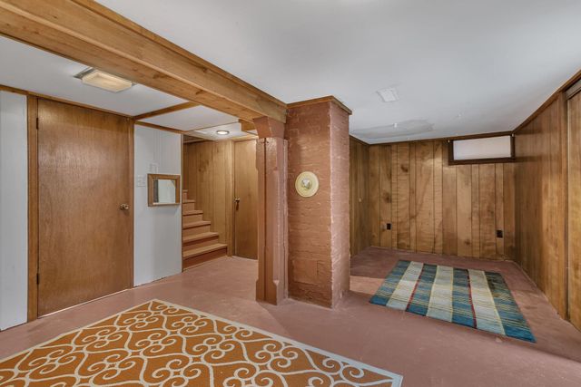 213 34th Avenue N, Saint Cloud, MN 56303