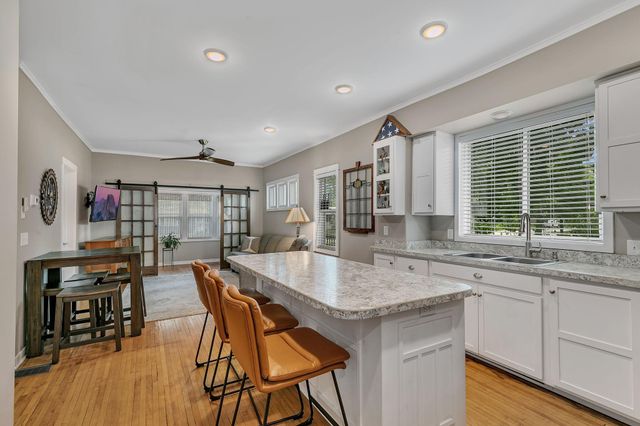 213 34th Avenue N, Saint Cloud, MN 56303