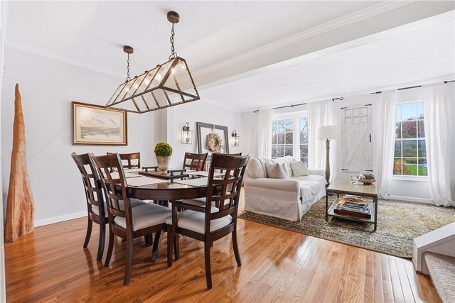 2791 Drake Ct, Hampton, PA 15044