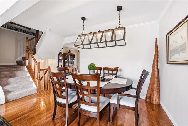 2791 Drake Ct, Hampton, PA 15044