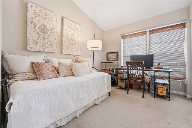 2791 Drake Ct, Hampton, PA 15044