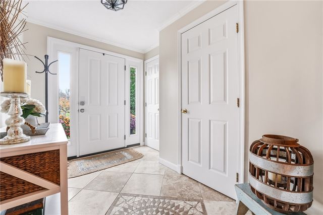 2791 Drake Ct, Hampton, PA 15044