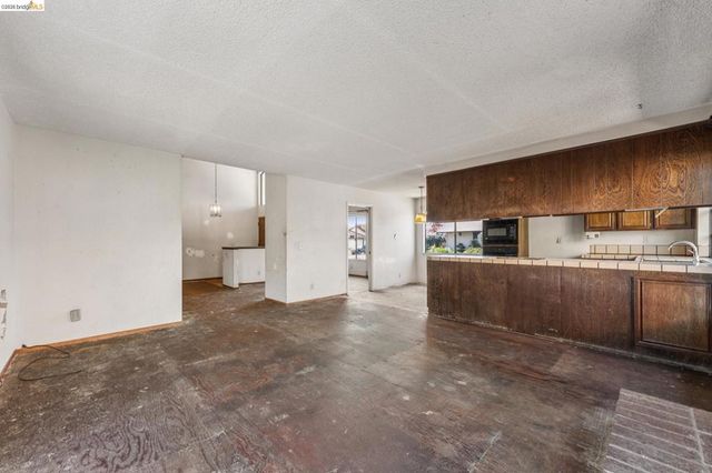 804 Crocus Drive, San Leandro, CA 94578