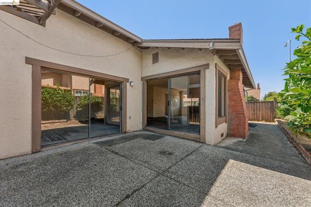 804 Crocus Drive, San Leandro, CA 94578