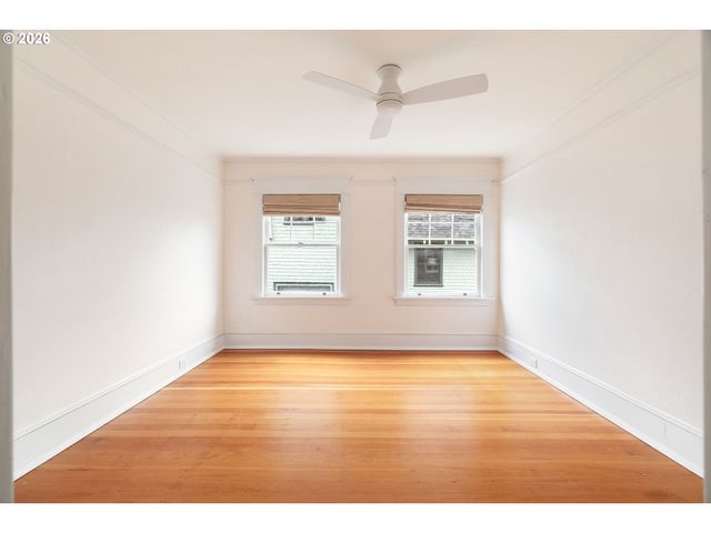 2126 Ne 17TH Ave, Portland, OR 97212