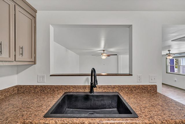 402 Harmony RD, Boones Mill, VA 24065