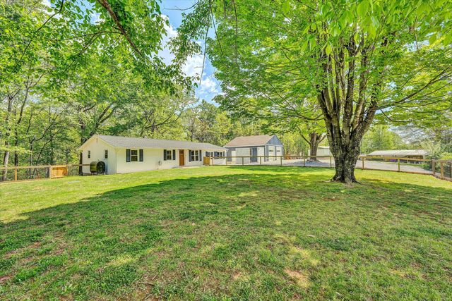 402 Harmony RD, Boones Mill, VA 24065