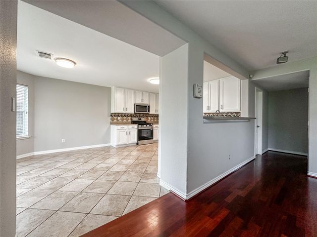 5739 Westminster Village Dr, Houston, TX 77084