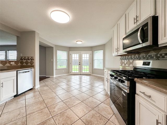5739 Westminster Village Dr, Houston, TX 77084