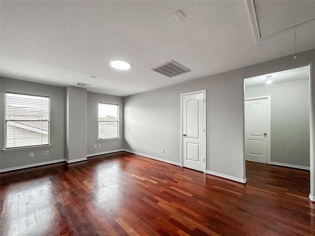 5739 Westminster Village Dr, Houston, TX 77084