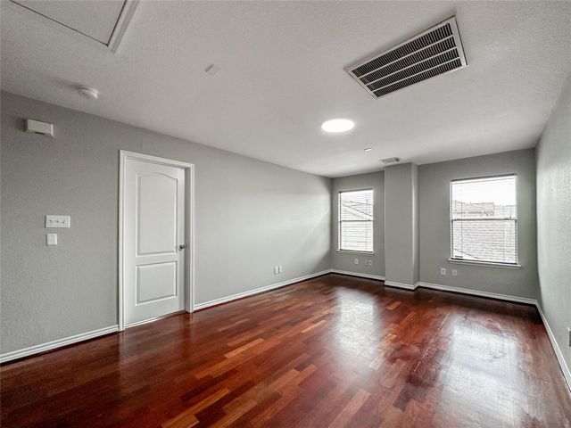 5739 Westminster Village Dr, Houston, TX 77084