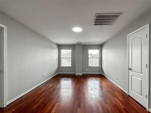 5739 Westminster Village Dr, Houston, TX 77084