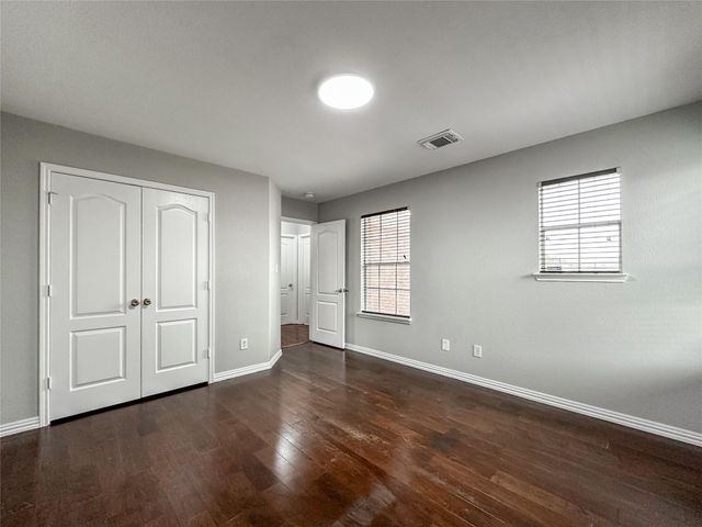 5739 Westminster Village Dr, Houston, TX 77084