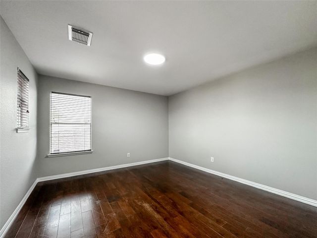 5739 Westminster Village Dr, Houston, TX 77084