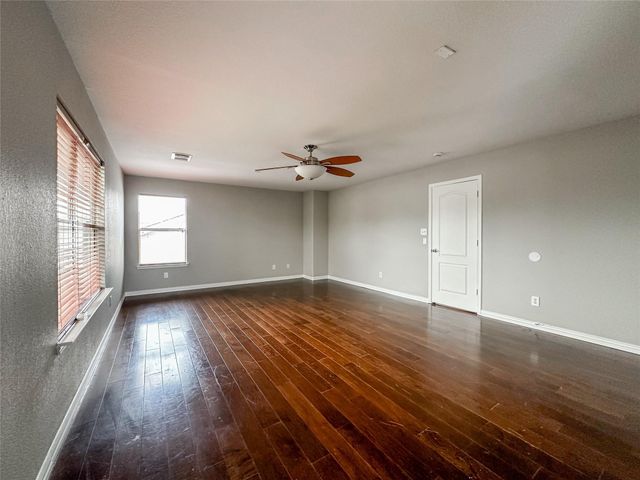 5739 Westminster Village Dr, Houston, TX 77084