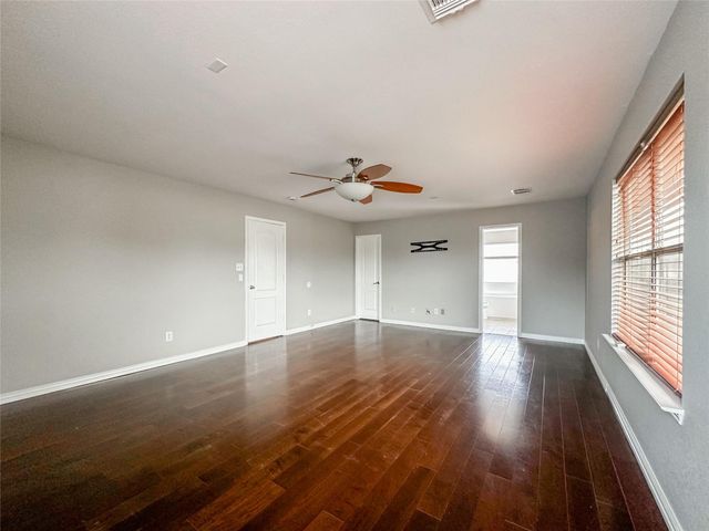 5739 Westminster Village Dr, Houston, TX 77084