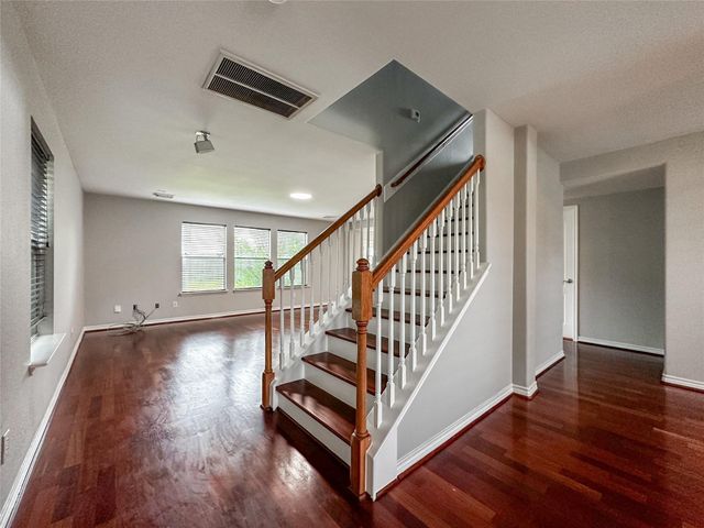 5739 Westminster Village Dr, Houston, TX 77084