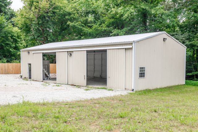 5757 Lynchburg Hwy, Tullahoma, TN 37388