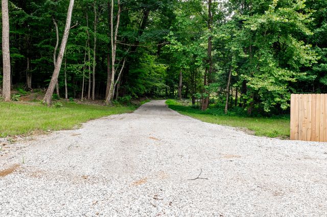 5757 Lynchburg Hwy, Tullahoma, TN 37388