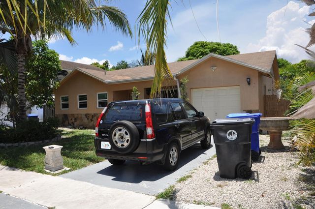 1906 SW 87th Avenue, North Lauderdale, FL 33068