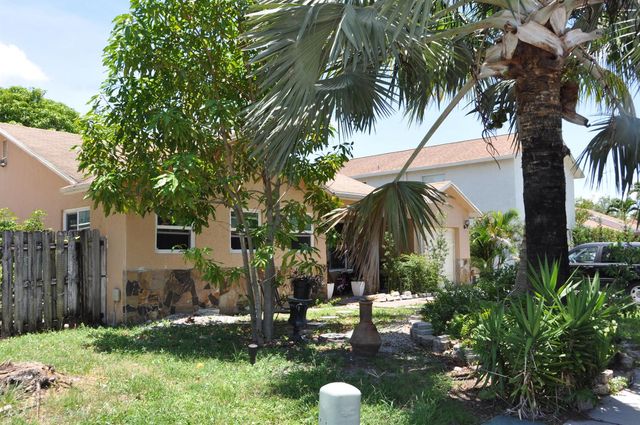 1906 SW 87th Avenue, North Lauderdale, FL 33068