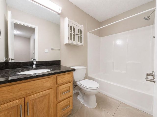 3065 Destin Circle, Snellville, GA 30078
