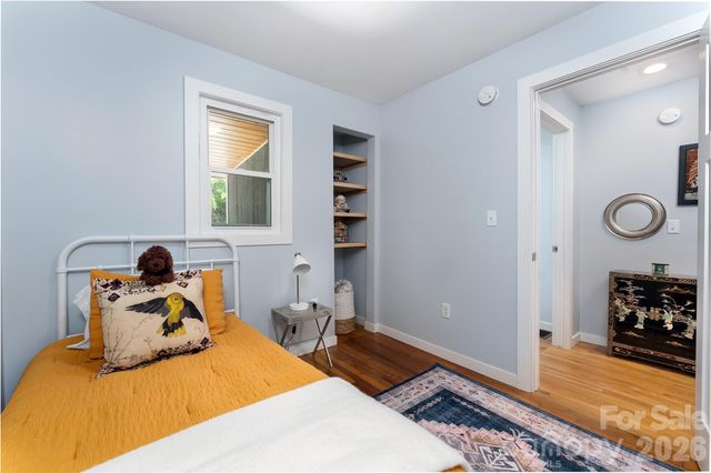 477 Emma Road, Asheville, NC 28806