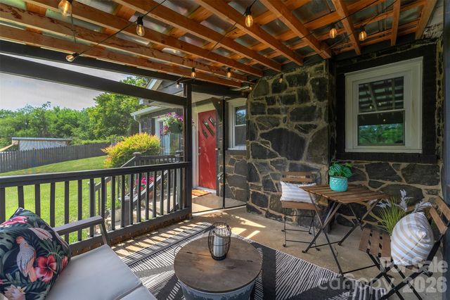 477 Emma Road, Asheville, NC 28806