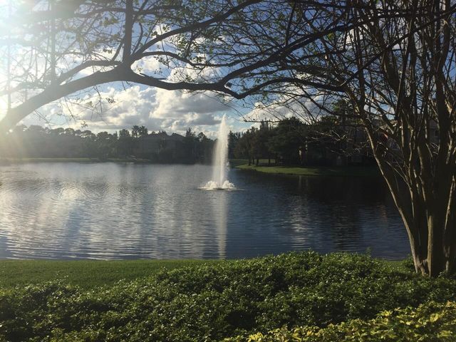 4191 N Haverhill Road 415, West Palm Beach, FL 33417