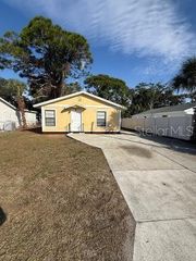 1471 18TH STREET, Sarasota, FL 34234