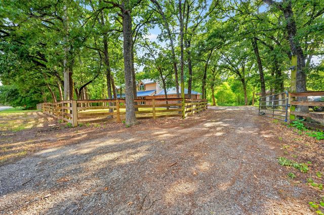 10504 County Road 2450, Terrell, TX 75160