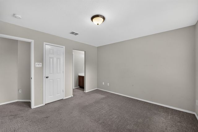 720 Big Horn Trail, Crowley, TX 76036