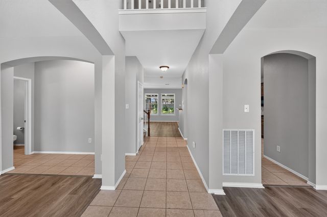 720 Big Horn Trail, Crowley, TX 76036