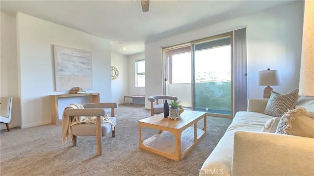1813 Mesquite Way, Oceanside, CA 92056
