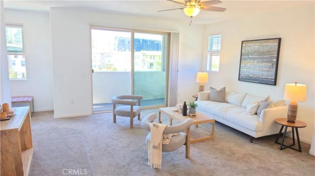 1813 Mesquite Way, Oceanside, CA 92056