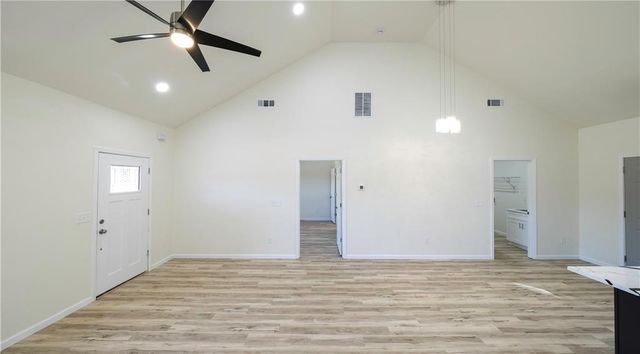195 Kennedy Estates Road, Carrollton, GA 30116