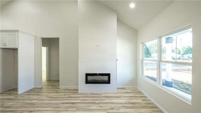 195 Kennedy Estates Road, Carrollton, GA 30116